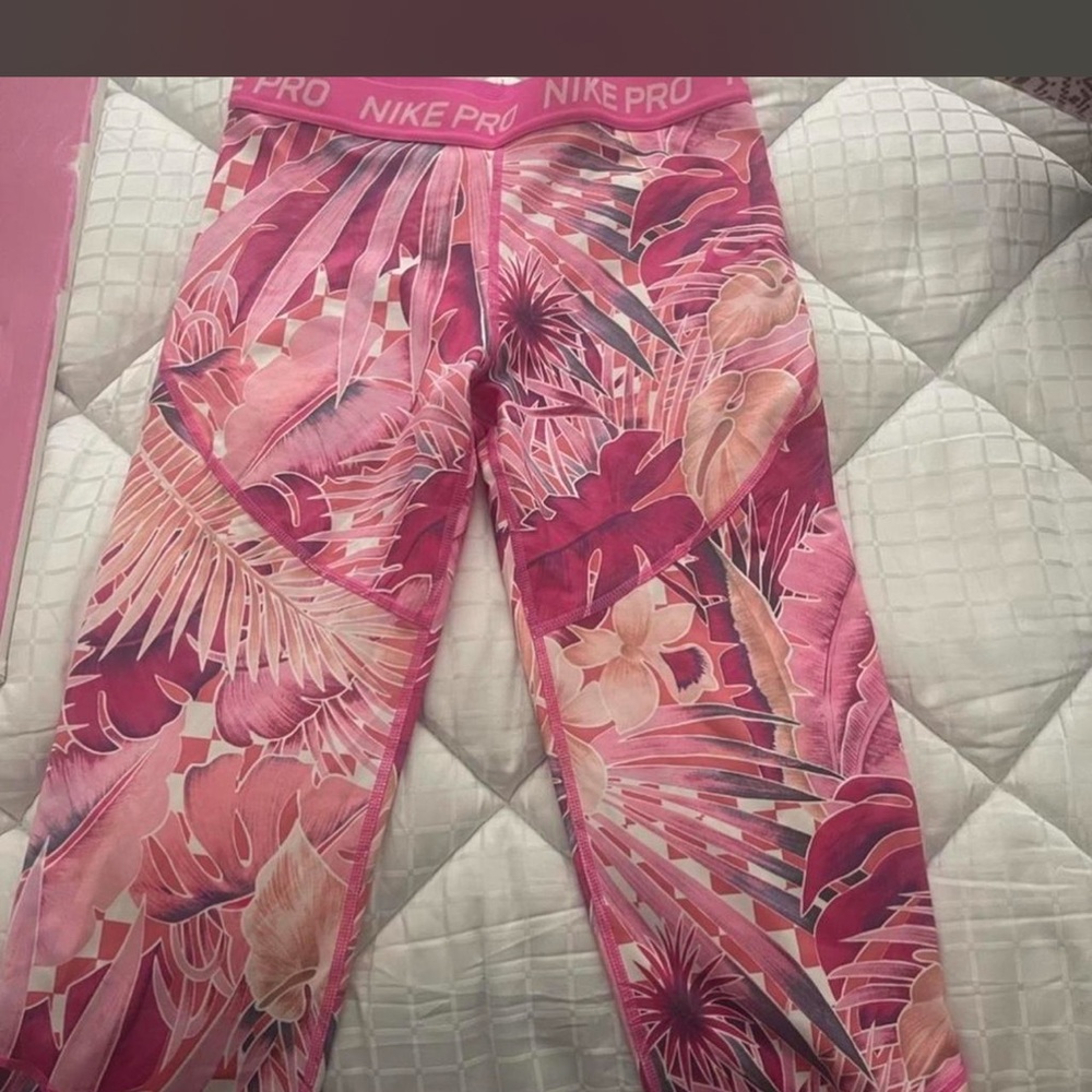 Nike Dri-FIT Hot Pink Performance Leggings
